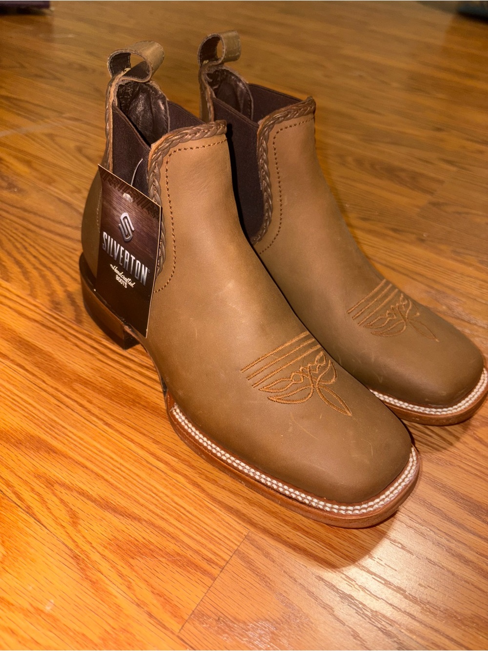 Silver Jeans Tan Leather Chelsea Western Boots with Embroidered Toe